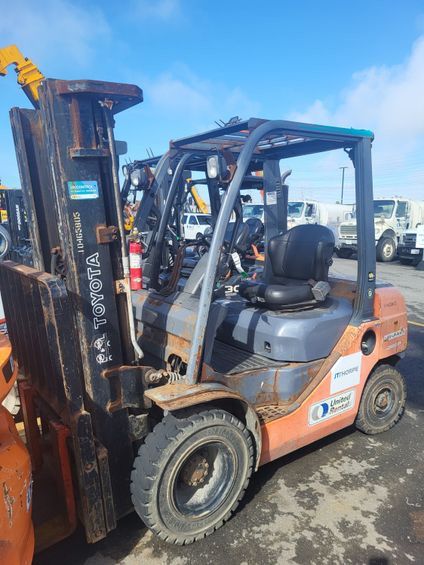 5K WAREHOUSE FORKLIFT SHOP FORKLIFT TOYOTA DIESEL - LIMITED TIME DEAL
