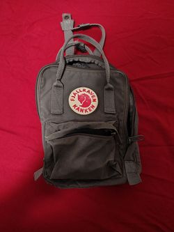 Fjallraven Räven Mini Kanken Gray 7L Backpack