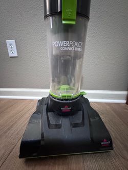 🧹 Bissell PowerForce Compact Turbo Bagless Vacuum – Works Great | Moving Sale