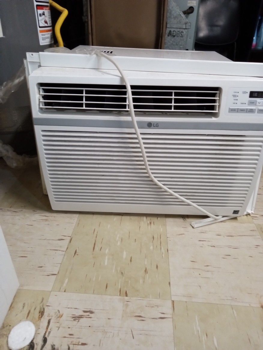 Window Air Conditioner