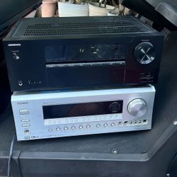 Onkyo TX-SR373 is a 5.2-channel A/V Bluetooth Receiver 