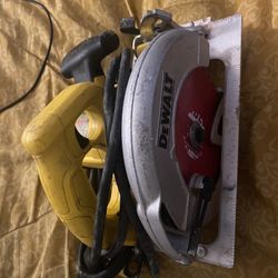 Dewalt Skill Saw 