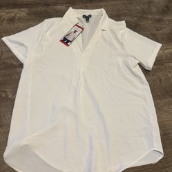 New Women’s Dress Shirt Medium 