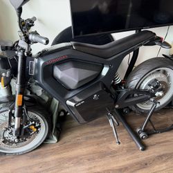 E-bike Sondoros Metacycle