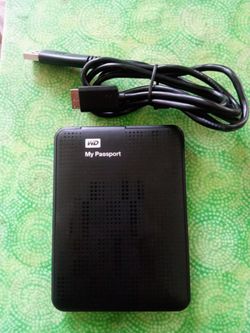 WESTERN DIGITAL MY PASSPORT WDBY8L002BBK HARD DRIVE 2TB  EXTERNAL USB 3.0
