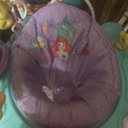 Ariel baby bouncer 