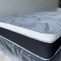 Cal King Euro Bamboo Pillow Top Mattress!!