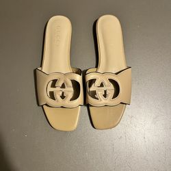 GUCCI women's slide sandal w/ interlocking G | Size 5.5