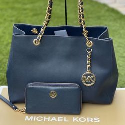 Michael Kors Susannah Saffiano Large Lether Tote with Wallet, Firm Price/Set MK 