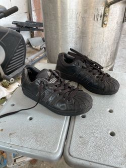 Tenis #4 a 3 dolares