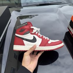 Jordan 1 Retro High OG Chicago Lost and Found Vnds Sz 8.5