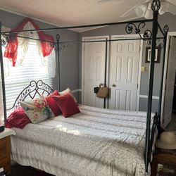 Full Size Metal Canopy Bed Frame, Dresser & Nightstand