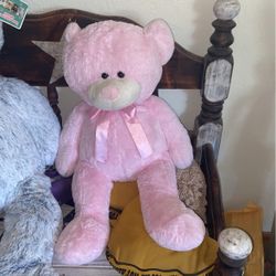 35” Stuffed Bear  Clean 