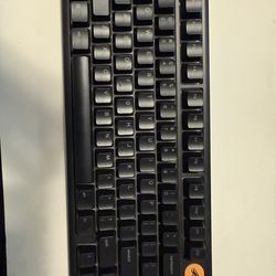 Glorious Gaming 75% keyboard