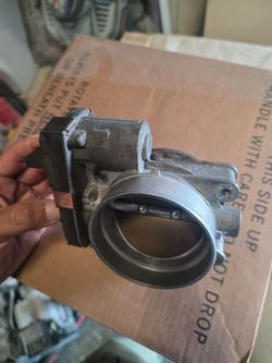 2014 silverado throttle body