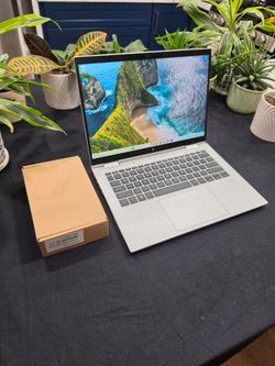 ​HP EliteBook 1040 x 360 G9 14" 2-in-1 i7 12th Gen 16GB 1TB SSD Cellular LTE Win11