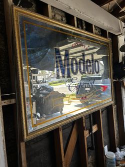 Full Length Mirror Modelo Cerveza 