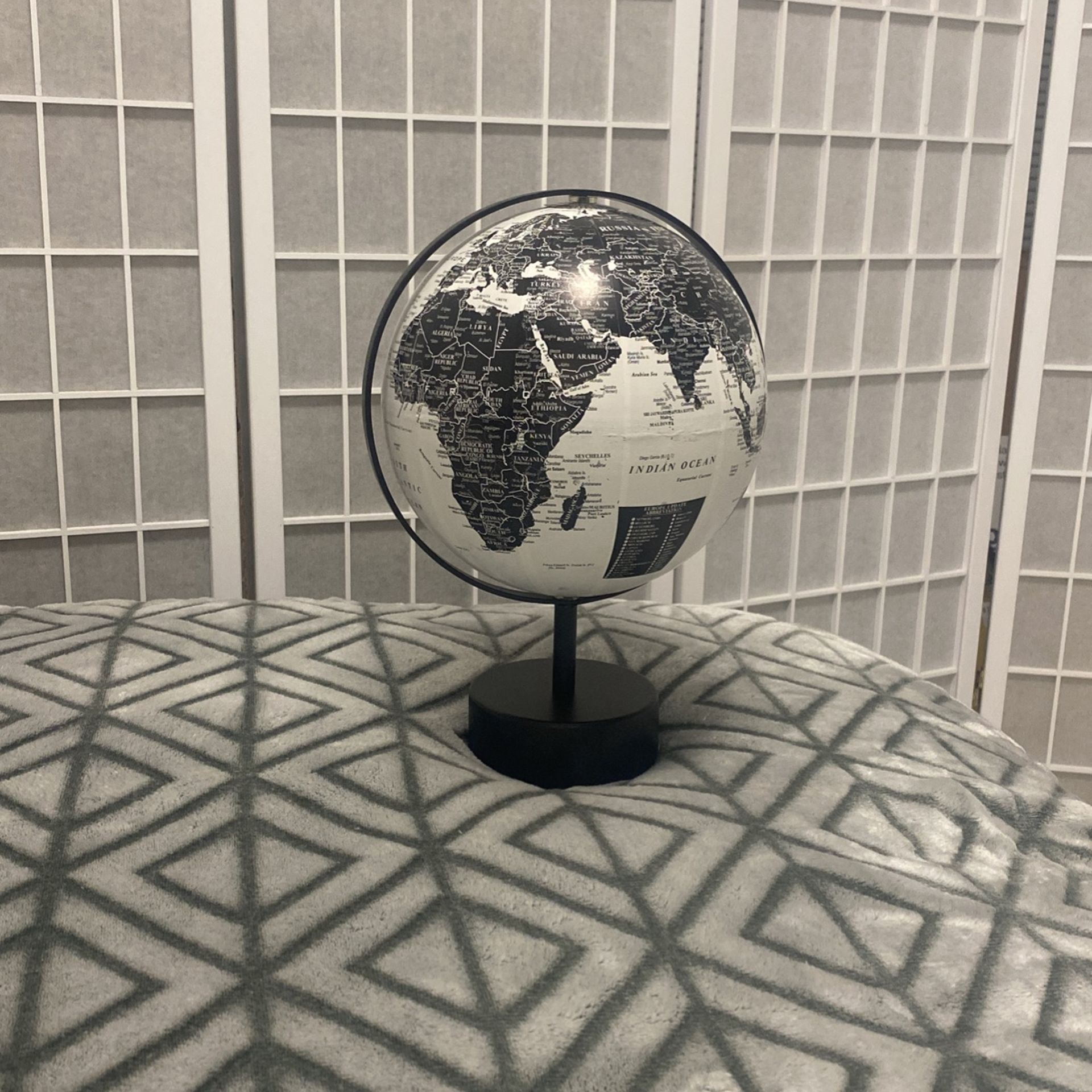 Small World Globe For Desk 