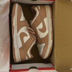 Women’s Nike Dunk Low