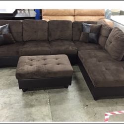 Brown Microfiber Sectional Couch 