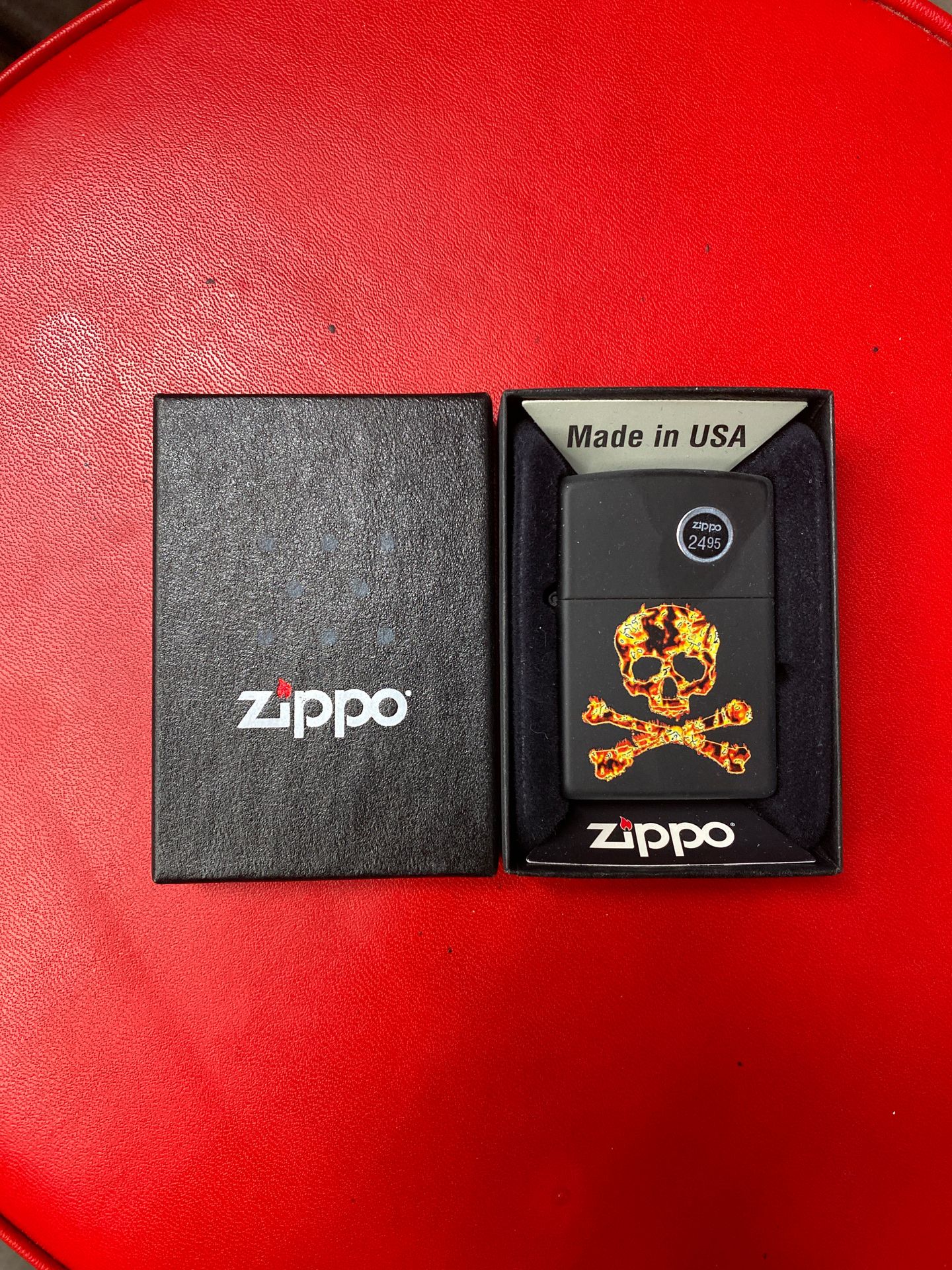 Skull & Crossbones zippo