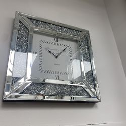 Clock Mirror / Collection 