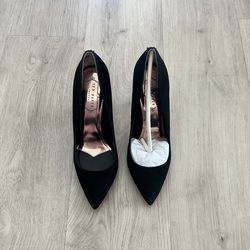 Ted Baker Bubeli Black Suede Heels NIB Size 7
