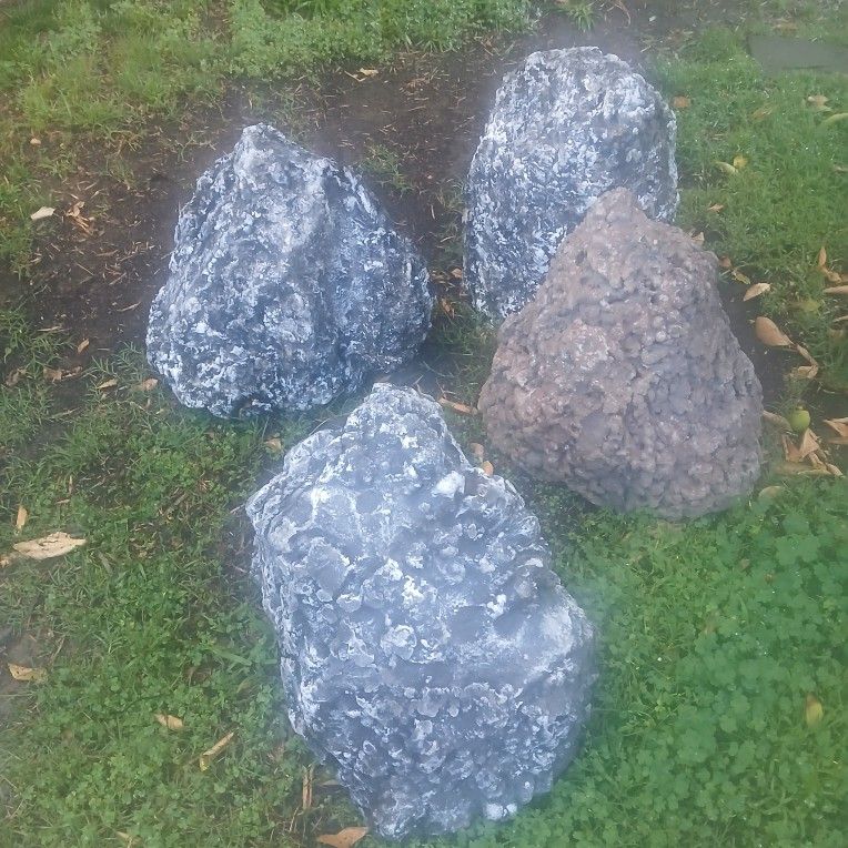 Fake Rocks Game Fake Rocks Decorative Boulders for Sale in Moreno Valley, CA - OfferUp