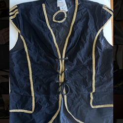 Men’s Pirate Vest and eye patch Black and gold pirate vest with lace-up front and gold trim.
