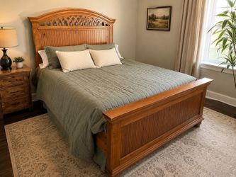 Beautiful Full Size Solid Wood Bed Frame + Mattress Included – Farmhouse Style