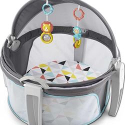 Fisher-Price Portable Bassinet On-The-Go Baby Dome
