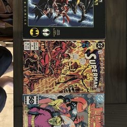Small Lot of Comic Books - Superman - Batman - Spawn and More