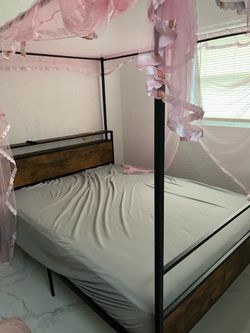 Canopy Queen Size Bed + Mattress