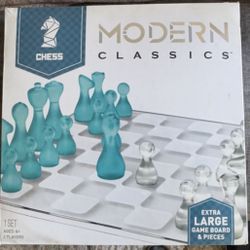 Chess Modern Classics Game Board & Pieces 