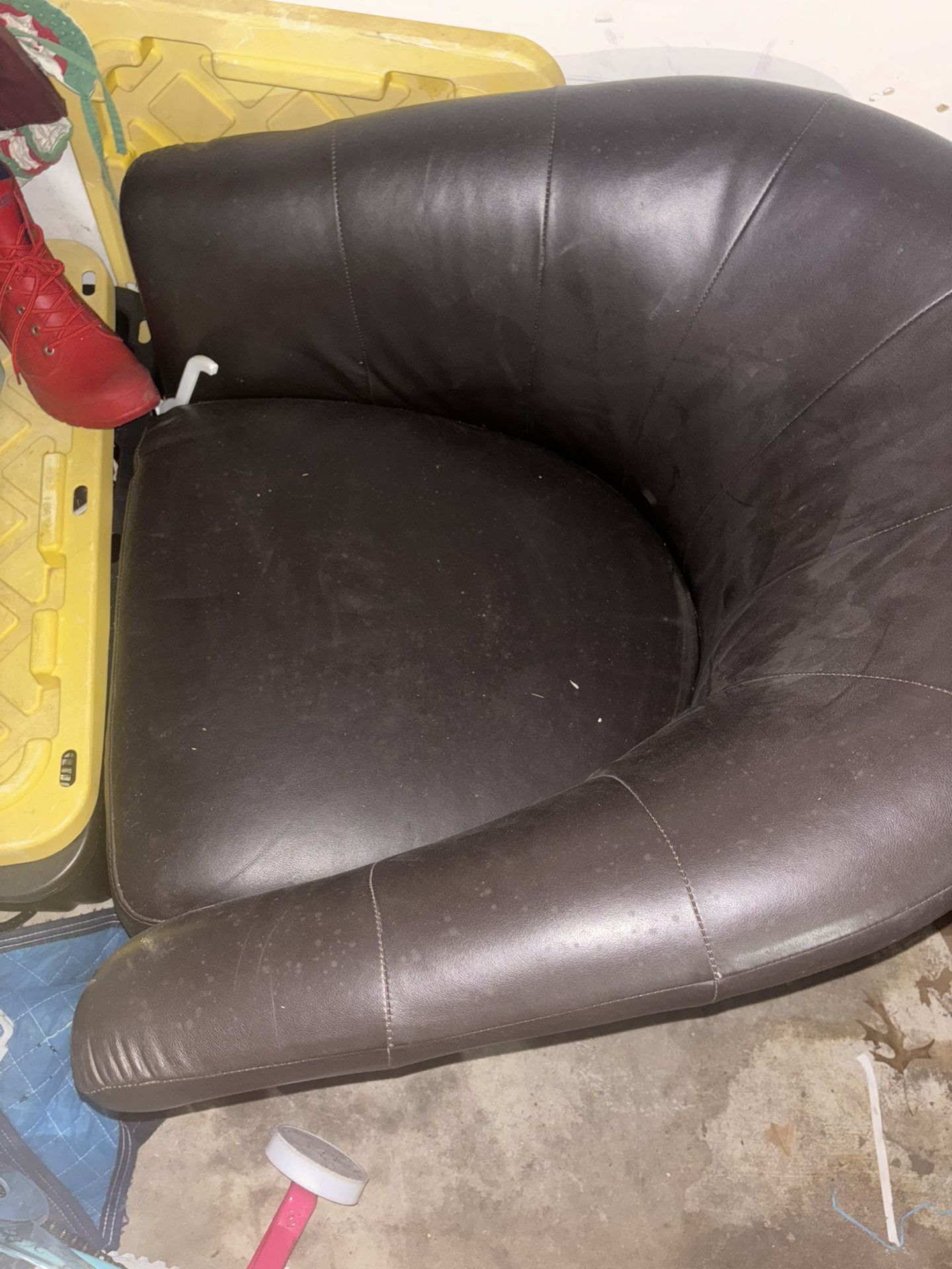 Swivel Chair