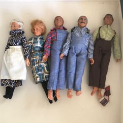 Waltons Dolls