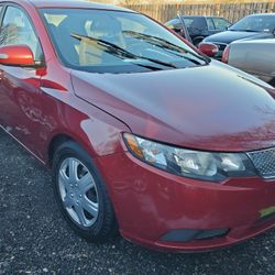 2010 KIA Forte 179k MILES Very Reliable