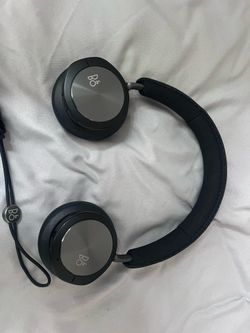 Bang Olufsen Beoplay H8i black