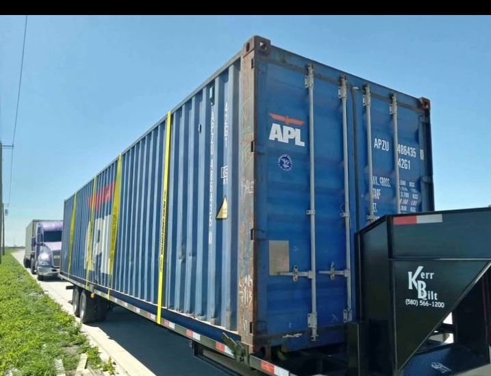 20’ And 40’ Shipping Containers Delivered 