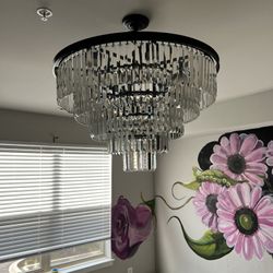 Chandelier 