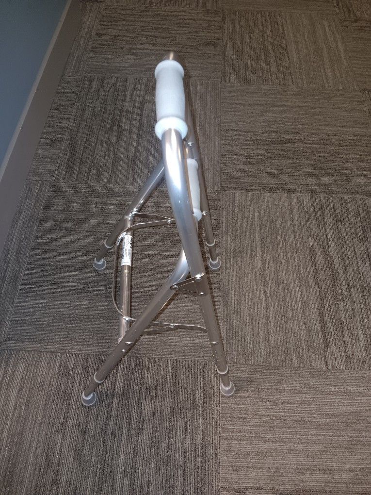 Therapeutic HEMI walker