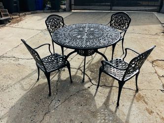 Patio set