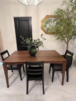 Mid century modern dining table with 6 chairs