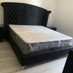 $899 Brand New King Bed Frame With Mattress (Read Description Below)