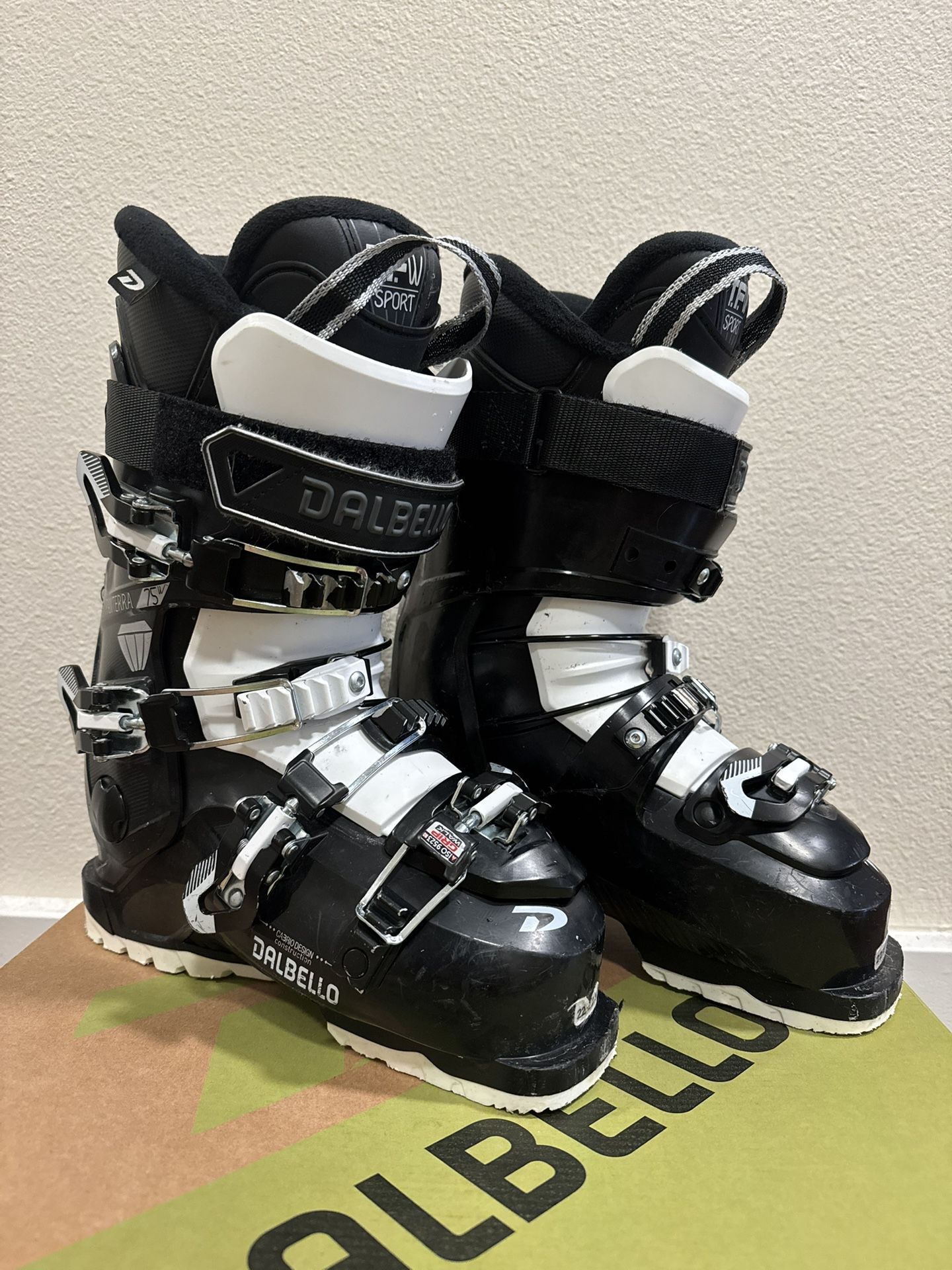 Dalbello Panterra 75W Size 22.5