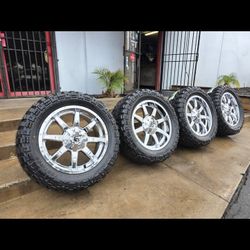 20" FUEL Maverick rims w- 33" TBB tires