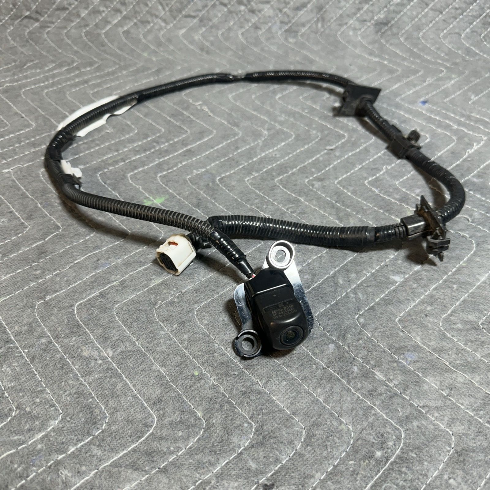 2022 Toyota Tacoma 12167 camera rear tailgate mounted 86(contact info removed)0