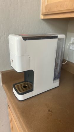 Drew Barrymore coffee maker