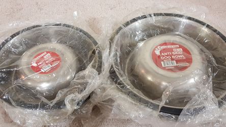 Anti skid dog bowl