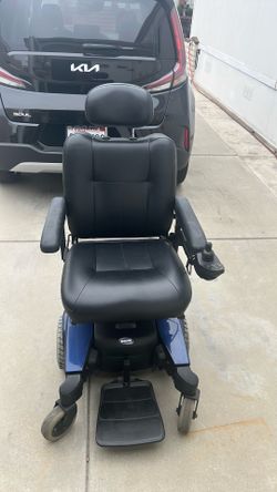 Electric wheel chair